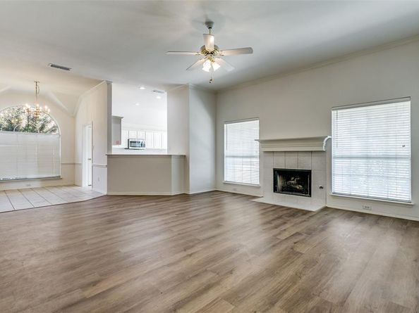 2668  Bent Tree Drive , Hurst Texas 76054