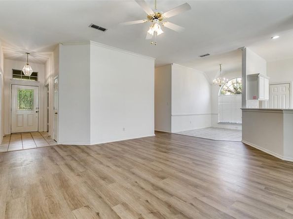 2668  Bent Tree Drive , Hurst Texas 76054