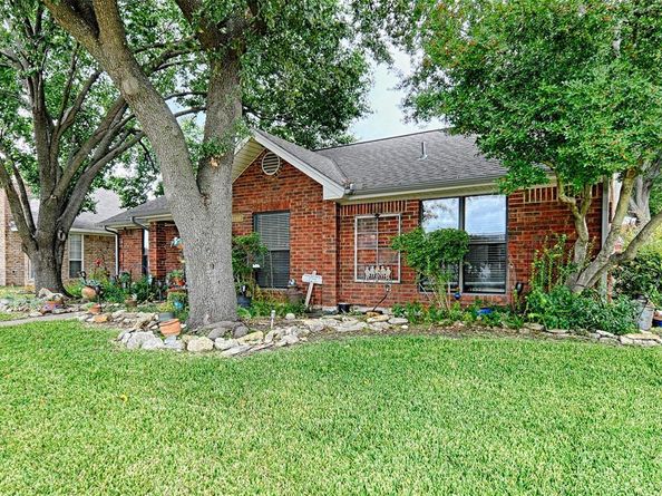 2325  Lancecrest Drive , Garland Texas 75044