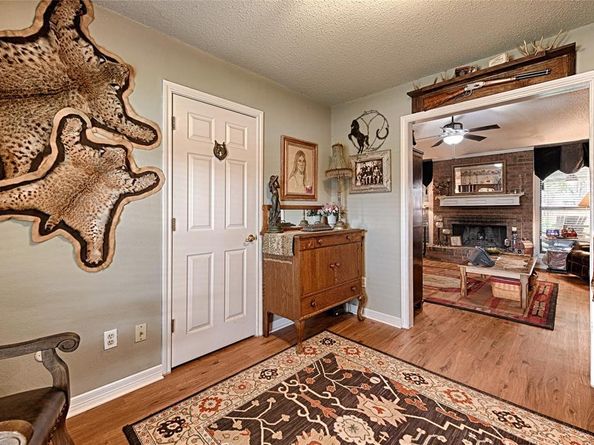 2325  Lancecrest Drive , Garland Texas 75044