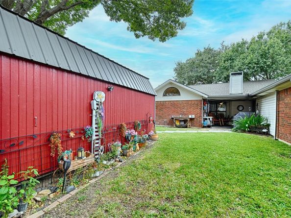 2325  Lancecrest Drive , Garland Texas 75044