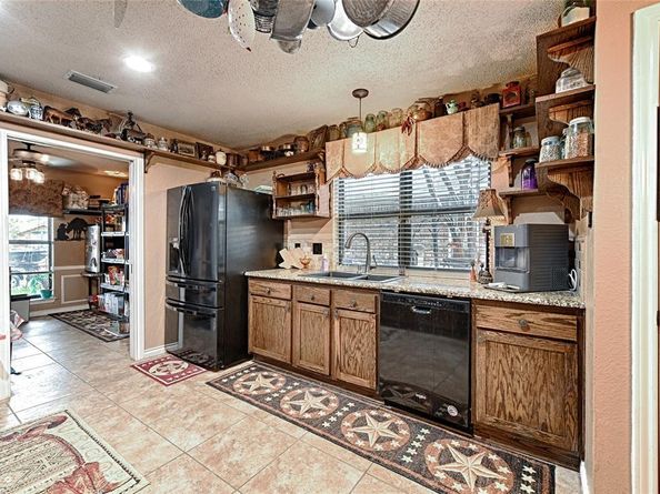 2325  Lancecrest Drive , Garland Texas 75044