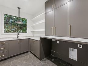 4901 W Hanover Avenue , Dallas Texas 75209