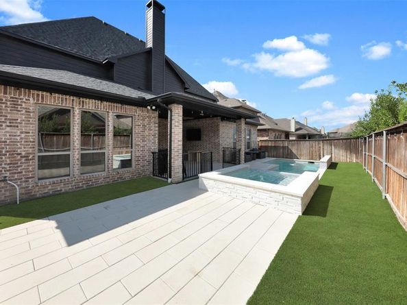 3718  Noontide Lane , Celina Texas 75009