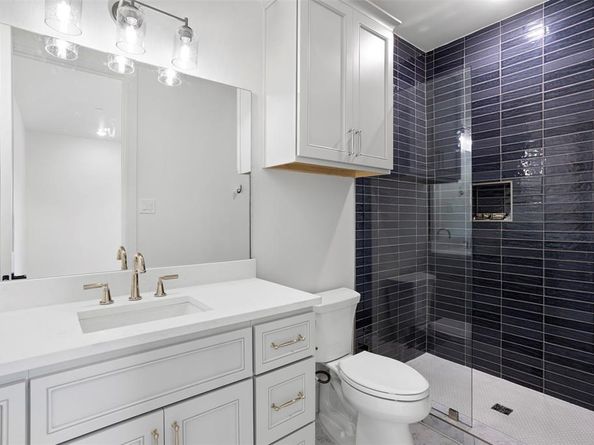 4045 S Bonnie Brae Street , Argyle Texas 76226