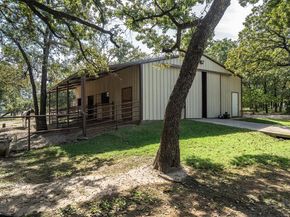 1008  Harpole Road E, Argyle Texas 76226