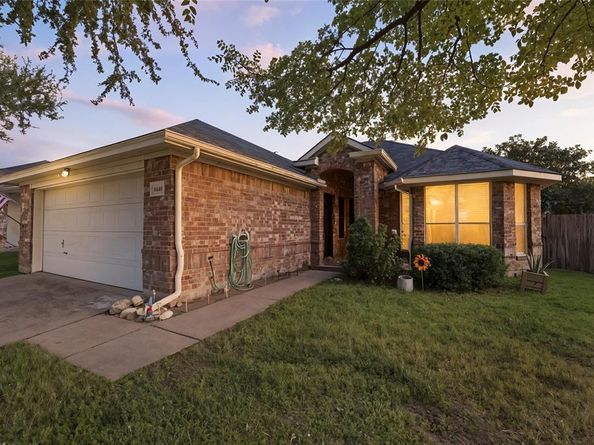 8440  Hawks Nest Drive , Fort Worth Texas 76131