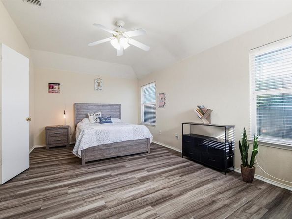 8440  Hawks Nest Drive , Fort Worth Texas 76131