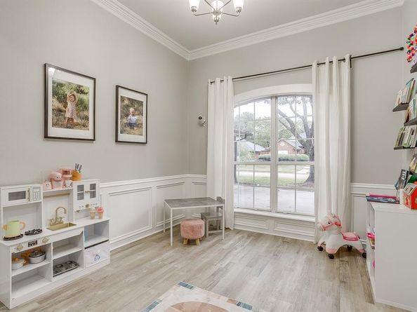 2637  Surrey Woods Road , Flower Mound Texas 75028