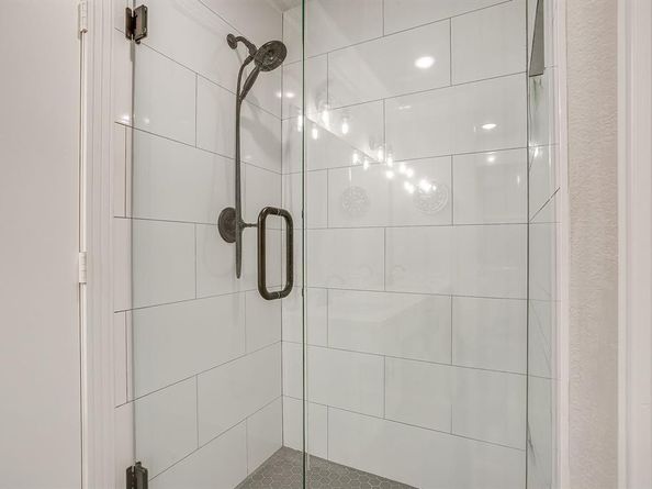 2637  Surrey Woods Road , Flower Mound Texas 75028