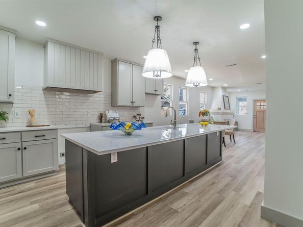 5914  Victor Street , Dallas Texas 75214