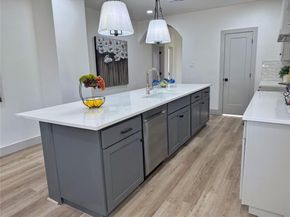 5914  Victor Street , Dallas Texas 75214