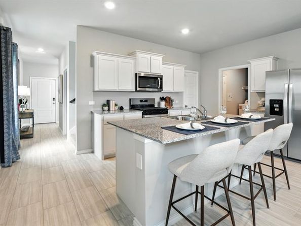 705  SHADED GROVE Drive , Denton Texas 76259