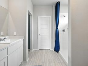 705  SHADED GROVE Drive , Denton Texas 76259