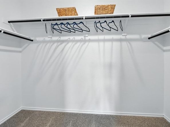 705  SHADED GROVE Drive , Denton Texas 76259