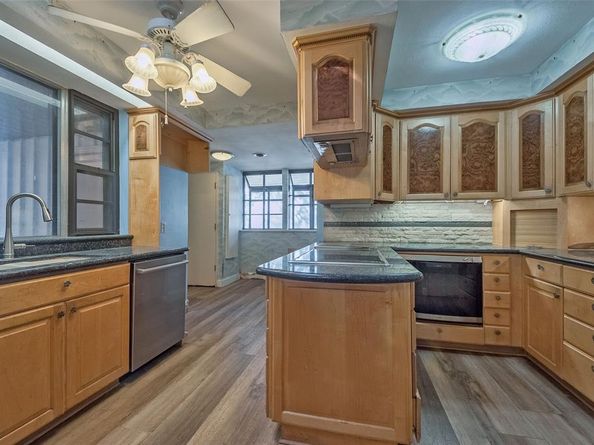 3505 W Lawther Drive , Dallas Texas 75214