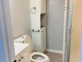 240  Rolling Hills Place , Lancaster Texas 75146