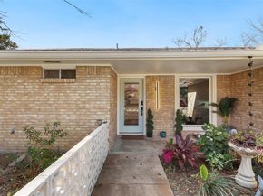 403  Rickey Canyon Avenue , DeSoto Texas 75115