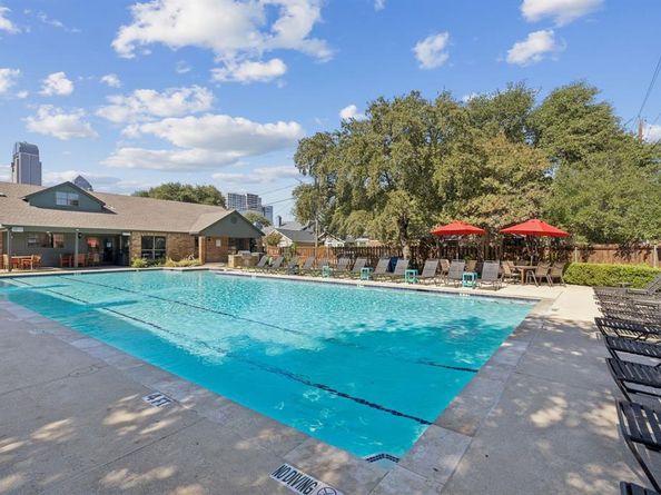 3015  Bryan Street  3B, Dallas Texas 75204