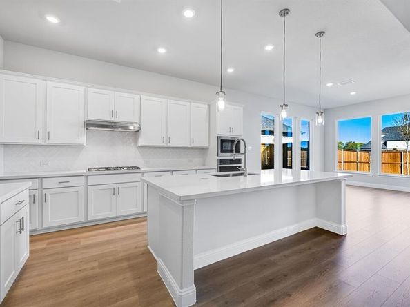 335  Trillium Street , Oak Point Texas 75068