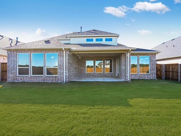 335  Trillium Street , Oak Point Texas 75068