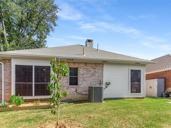 2032  Mallard Drive , Lewisville Texas 75077