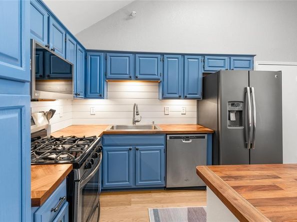 2032  Mallard Drive , Lewisville Texas 75077