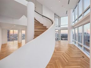 2430  Victory Park Lane  2509, Dallas Texas 75219