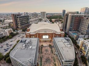 2430  Victory Park Lane  2509, Dallas Texas 75219
