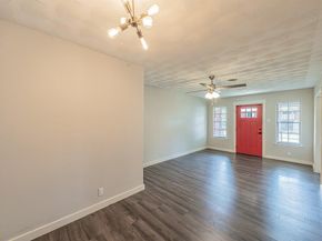 10803  Lake Gardens Drive , Dallas Texas 75218