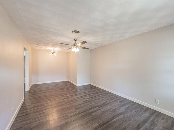 10803  Lake Gardens Drive , Dallas Texas 75218