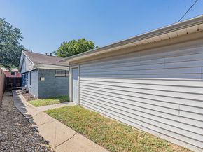 10803  Lake Gardens Drive , Dallas Texas 75218