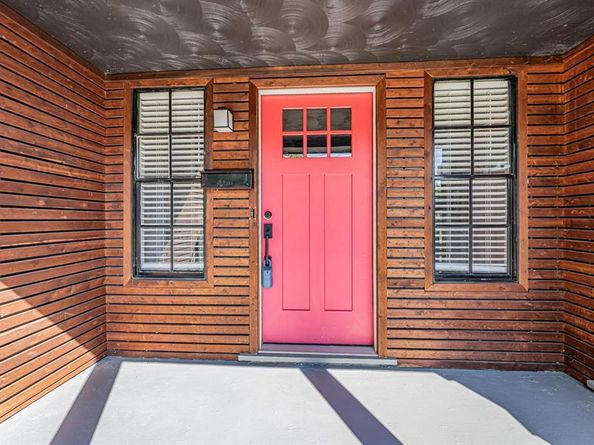 10803  Lake Gardens Drive , Dallas Texas 75218