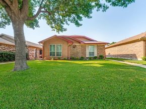 1126  Hemlock Drive , DeSoto Texas 75115