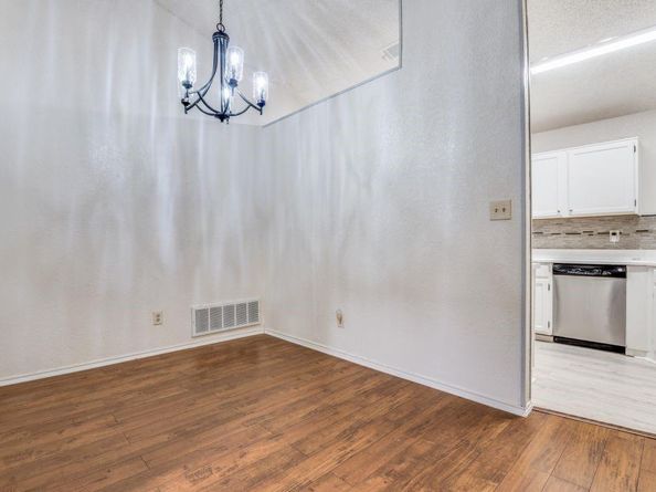 1126  Hemlock Drive , DeSoto Texas 75115