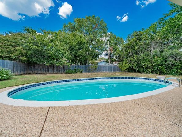 5804  Wimbleton Way , Fort Worth Texas 76133