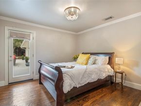 7449  Tophill Lane , Dallas Texas 75248