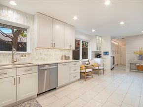 7449  Tophill Lane , Dallas Texas 75248