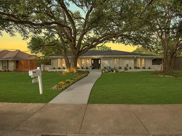 7449  Tophill Lane , Dallas Texas 75248
