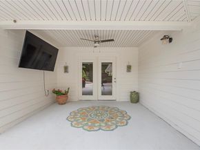 7449  Tophill Lane , Dallas Texas 75248