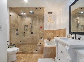 7449  Tophill Lane , Dallas Texas 75248