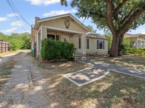 2909  Malcolm Street , Fort Worth Texas 76112