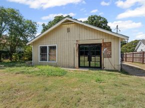 2909  Malcolm Street , Fort Worth Texas 76112