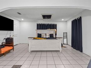 2909  Malcolm Street , Fort Worth Texas 76112