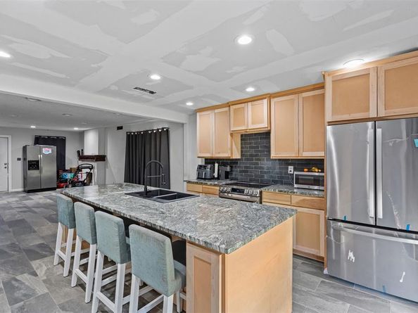 2909  Malcolm Street , Fort Worth Texas 76112