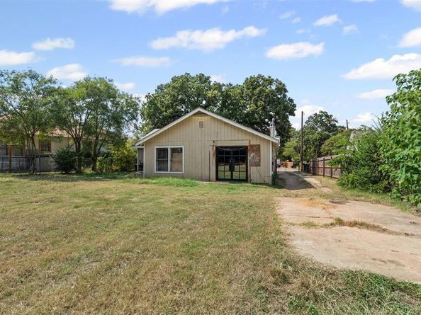 2909  Malcolm Street , Fort Worth Texas 76112