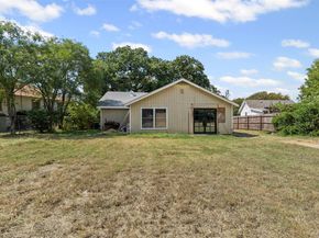 2909  Malcolm Street , Fort Worth Texas 76112