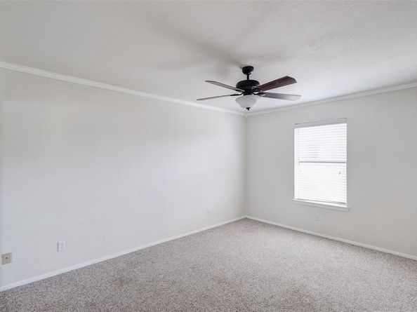 5640  Cedar Creek Drive , Benbrook Texas 76109
