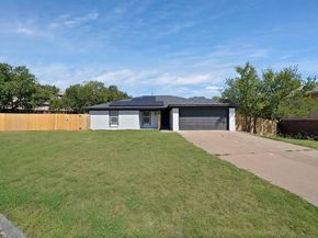 1132  Judy Avenue , Benbrook Texas 76126