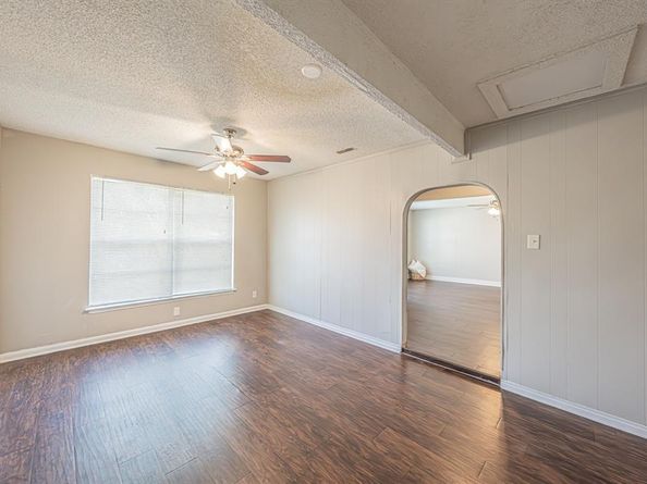 101 S Valera Court , Fort Worth Texas 76134